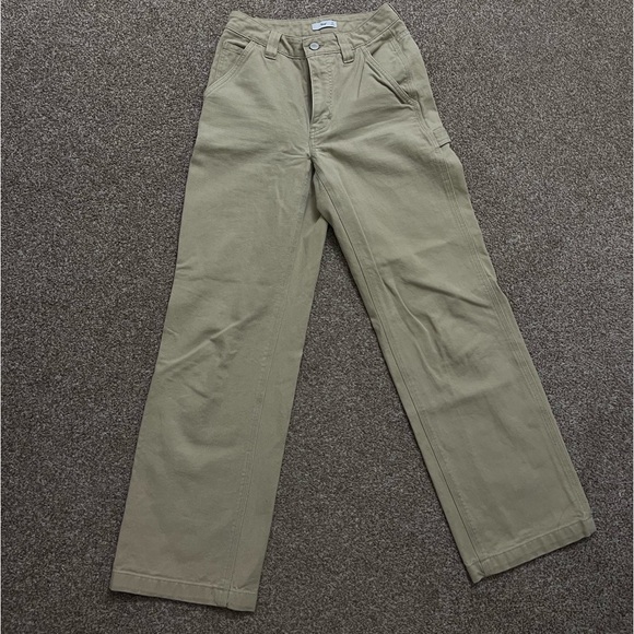 Aritzia cargo pants - Picture 5 of 9